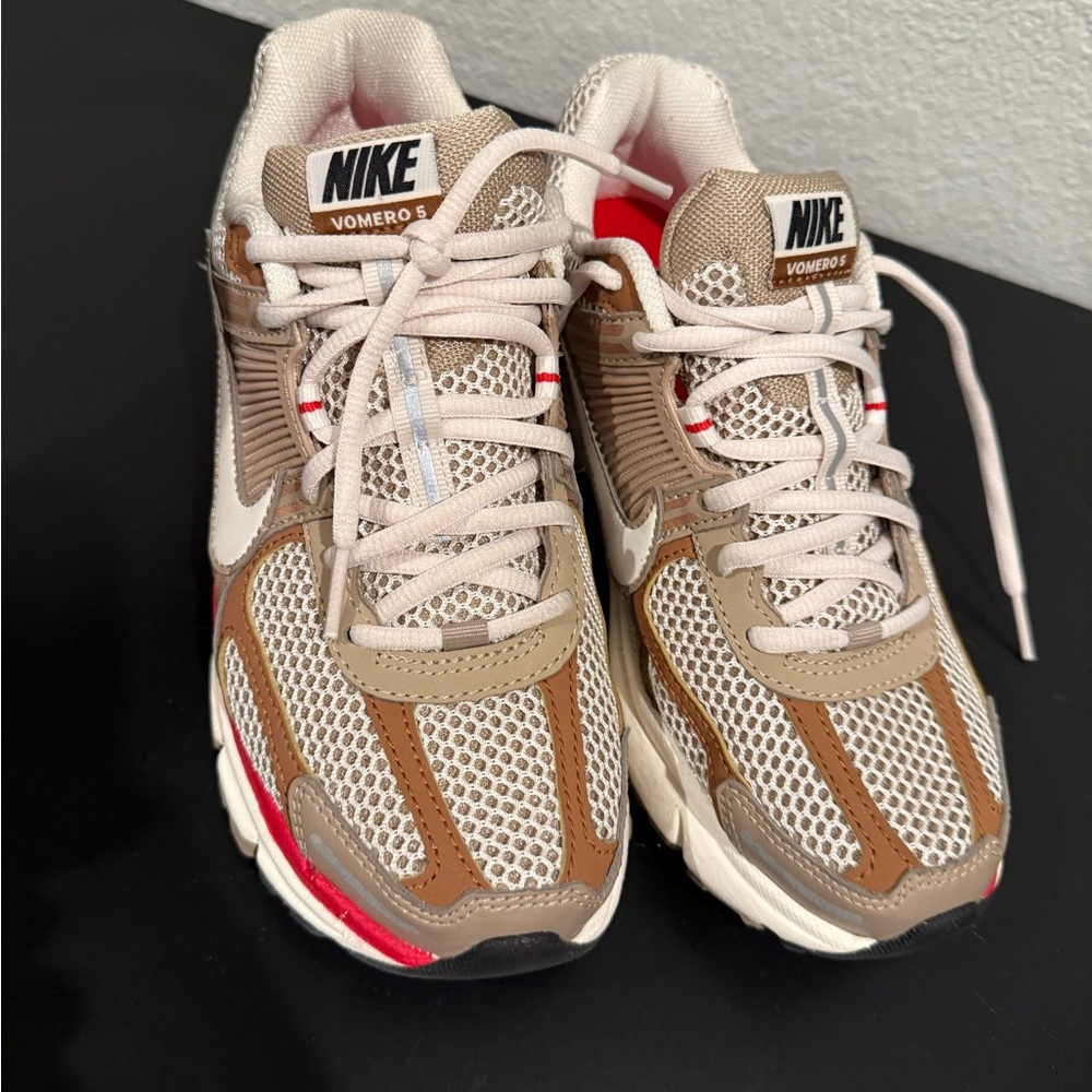 Nike Vomero 5 Brown and Red Sneakers
